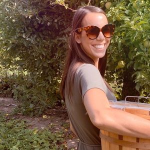 Meet your Posher, Kimberly